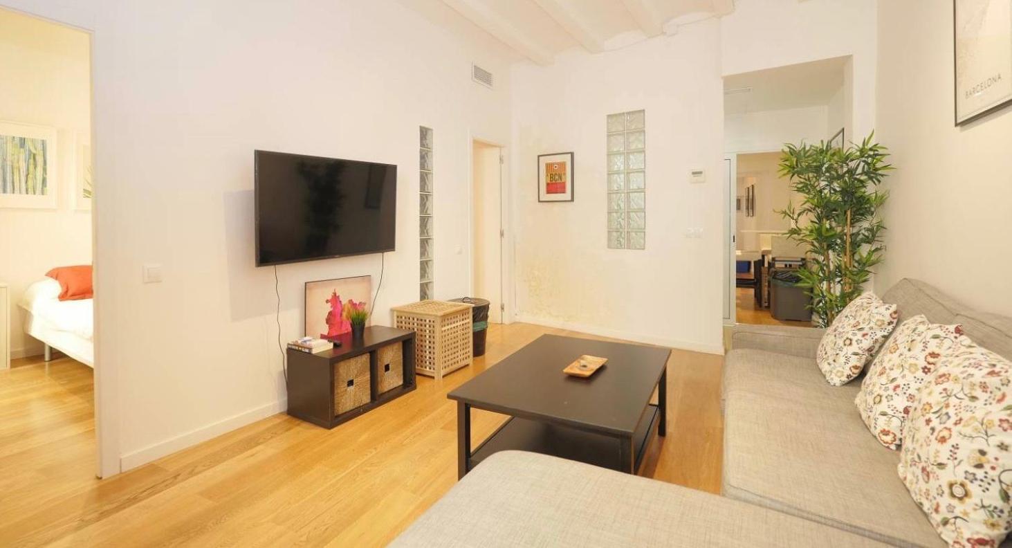 Urban Design Apartments & Studios Barcellona Esterno foto