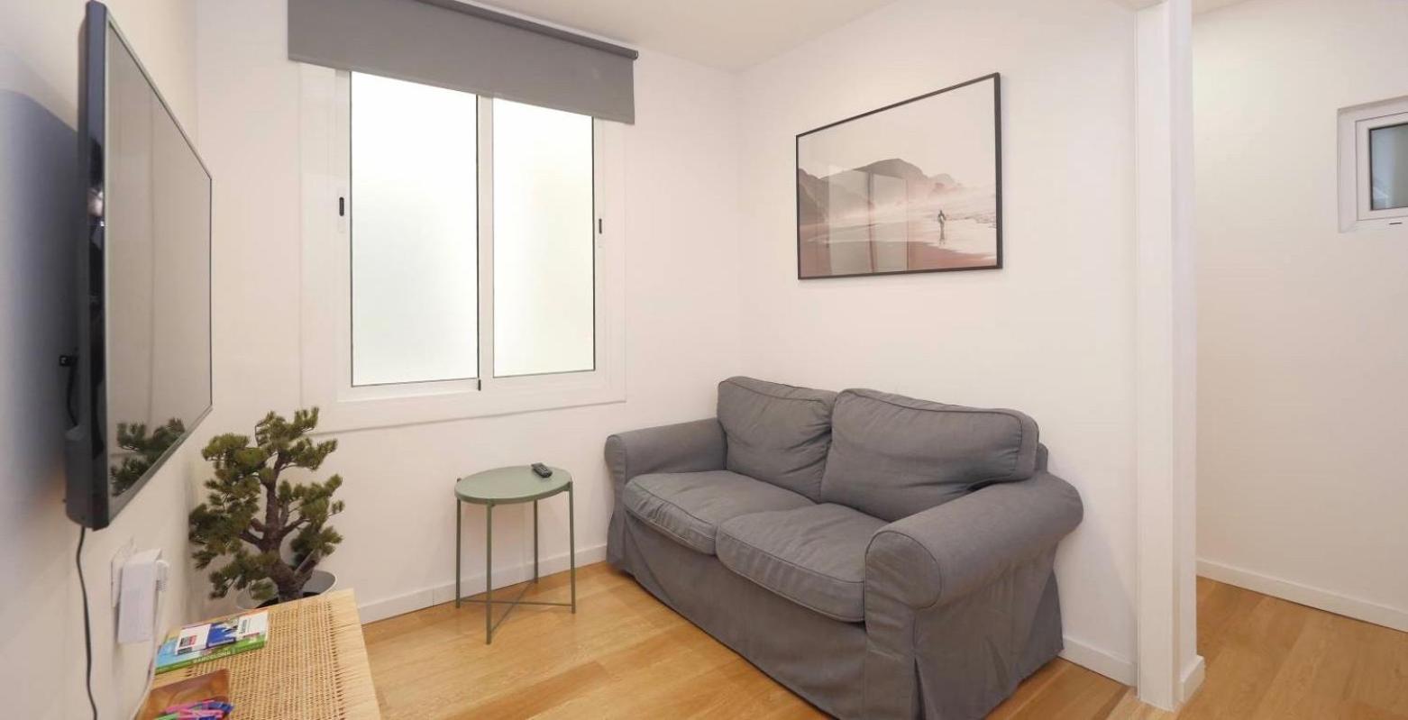 Urban Design Apartments & Studios Barcellona Esterno foto