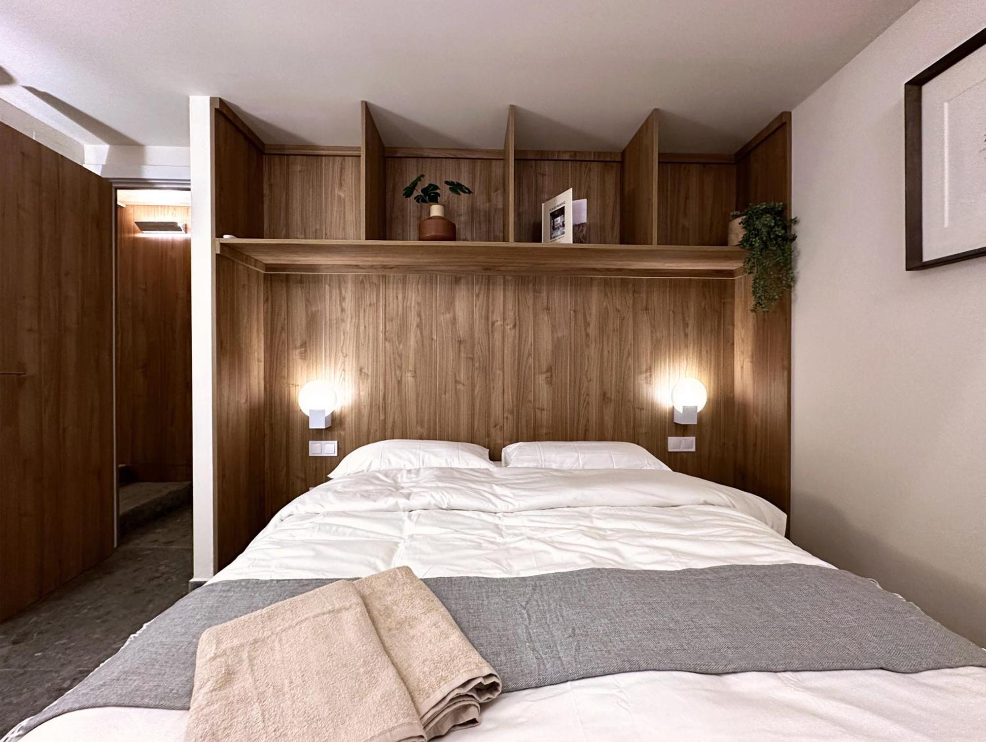 Urban Design Apartments & Studios Barcellona Esterno foto